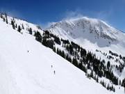 Steil terrein vanaf de High Traverse