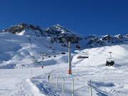 Jonvrai-Mot da Ri - 4-persoons hogesnelheidsstoeltjeslift (koppelbaar)