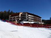 Josef Mountain Resort bij het dalstation Falzeben