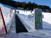 Zauberteppich Triassic Kinderland - Transportband/Moving Carpet