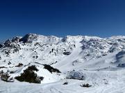 Uitzicht op het vrije skigebied in het skigebied Vogel