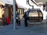 Betrokken personeel bij de lift