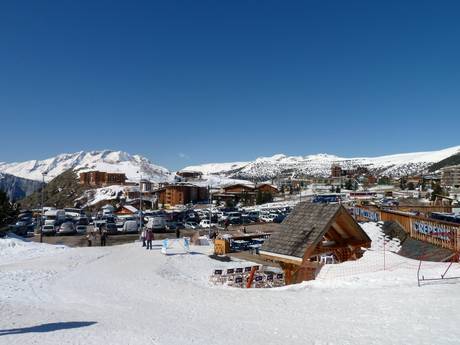 Isère: bereikbaarheid van en parkeermogelijkheden bij de skigebieden – Bereikbaarheid, parkeren Alpe d'Huez