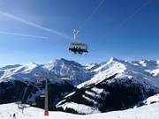 Lämmerbichl - 6-persoons hogesnelheidsstoeltjeslift (koppelbaar) met kap en stoelverwarming