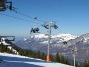 Twärchamm - 4-persoons hogesnelheidsstoeltjeslift (koppelbaar)