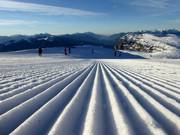 Perfect geprepareerde piste in het skigebied Paganella