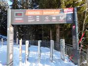 Bebording bij het begin van de lift