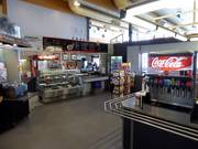 Zelfbedieningsrestaurant in de Main Lodge