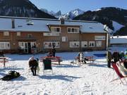 De Schrannen-Hof bij de Ahornlift