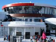 Hotel Rotunda op de top 2004 m