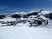 Uitzicht op de accommodaties op de Stoos