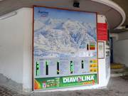 Pistekaart met actuele informatie bij het dalstation