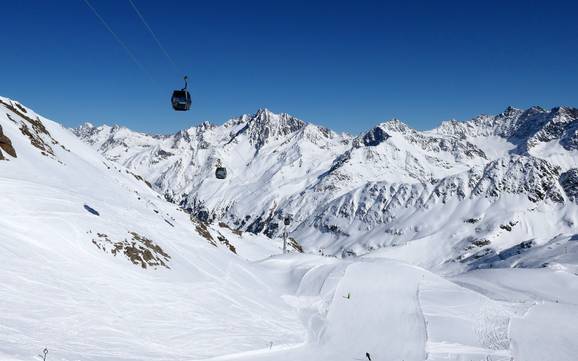 Hoogste skigebied in de vakantieregio Tiroler Oberland – skigebied Kaunertaler Gletscher (Kaunertal-gletsjer)
