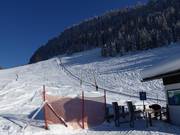 Verse sneeuwsporen bij de Rinnerlift