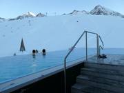 Endless Sky Pool in het 4S-sterrenhotel Mooshaus
