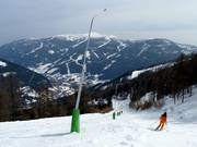 Sneeuwkanonnen zijn op de afdalingen bijna altijd aanwezig.