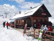 Op halve hoogte: hut bij de Pointe du Corbier