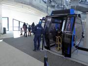 Het vriendelijke personeel is altijd aanwezig bij de liften.