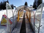 Transportband "Musiktunnel" in het Kinderland