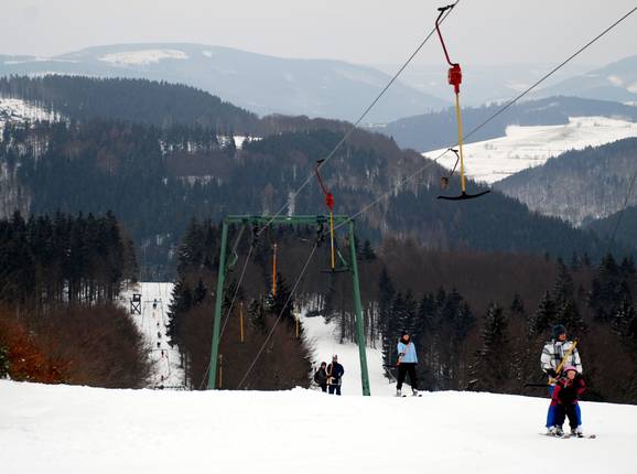 Hunau-Lift 1 - Sleeplift met T-beugel/Ankerlift