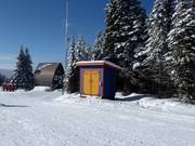 Verzorgde sanitaire voorzieningen midden in het skigebied