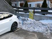 E-tankstation bij het dalstation van de Jennerbahn