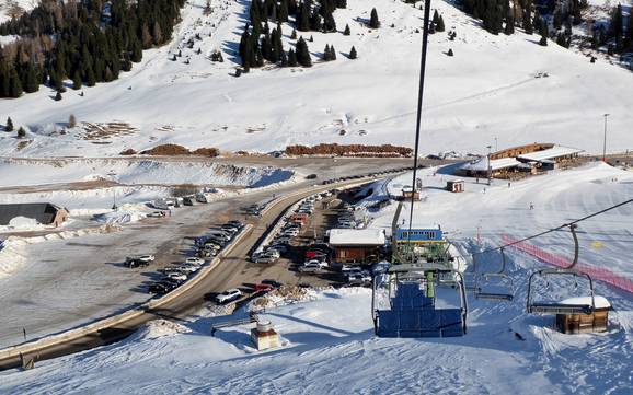 Valsugana: bereikbaarheid van en parkeermogelijkheden bij de skigebieden – Bereikbaarheid, parkeren Lagorai/Passo Brocon – Castello Tesino