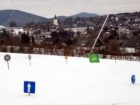 Familieskigebieden Hochsauerlanddistrict – Gezinnen en kinderen Winterberg (Skiliftkarussell)