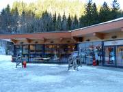 Arena Treff bij het dalstation