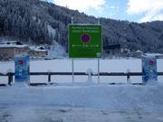 E-laadstation bij de parkeerplaats van de Rosenalmbahn in Zell am Ziller