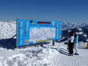 Groot informatiebord bij de Schatzberg