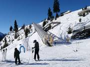 Sunny III - Overdekt(e) transportband/Moving Carpet