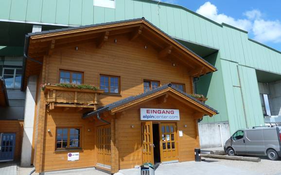 Hoogste dalstation in de stad Bottrop – indoorskibaan Bottrop (alpincenter)