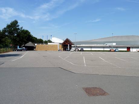 Benelux: bereikbaarheid van en parkeermogelijkheden bij de skigebieden – Bereikbaarheid, parkeren SnowWorld Rucphen