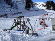 Speeltuin bij het dalstation