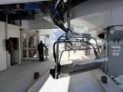 Het personeel is bij de meeste stoeltjesliften aanwezig.