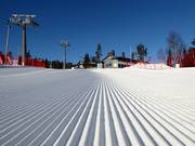 Perfecte pistepreparatie in het skigebied Ruka
