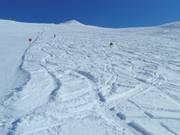 Diep sneeuw helling bij de Rossmoosbahn