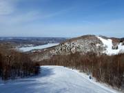 Piste McCulloch met panoramisch uitzicht op het Lac Tremblant