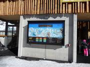 Pistebord bij het dalstation in Andermatt