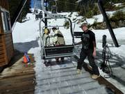 Het personeel helpt altijd bij het instappen.