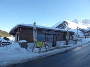 Après-ski bij H2O Sepp is een gezellig en nat feestje op slechts enkele minuten lopen van het skigebied in Berwang.