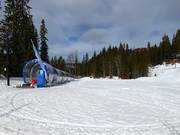 Oefenterrein met transportband bij Skalspasset