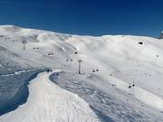 Uitzicht op de pistes bij de Wartherhorn