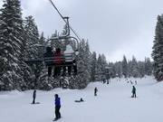 Explorer - 3-persoons vaste stoeltjeslift