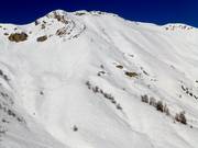 Freeridepotentieel onder de 6-persoons stoeltjeslift Dôme