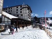 Wurst Platz Bar en Ski Avenija