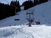 Oeschseite-Chübeli - 2-persoons hogesnelheidsstoeltjeslift (koppelbaar)