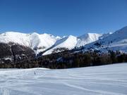 Uitzicht vanaf de Goldseepiste op de Tscheyeck