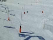 Sneeuwlansen in het skigebied Scuol